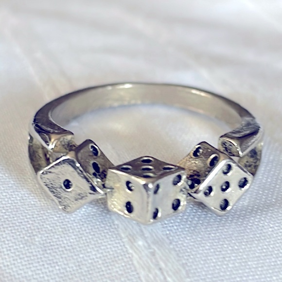 3D Lucky Dice Silver Tone Metal Gambler’s Good Luck Ring - Picture 1 of 8